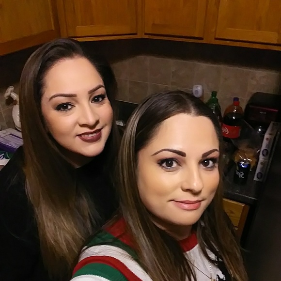 Meet your Posher, Alma - Picture 3 of 4